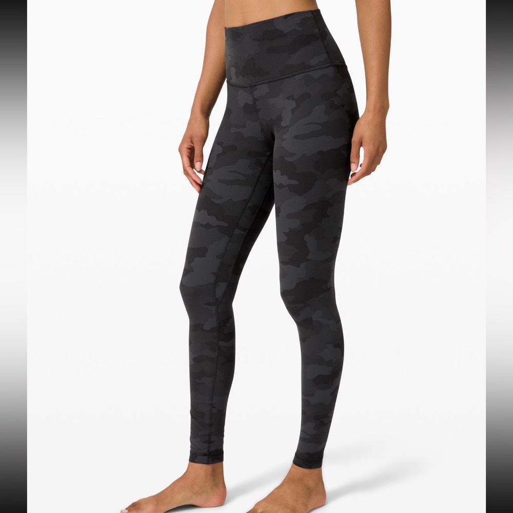 Lululemon Align High-Rise 28” leggings Black camouflage